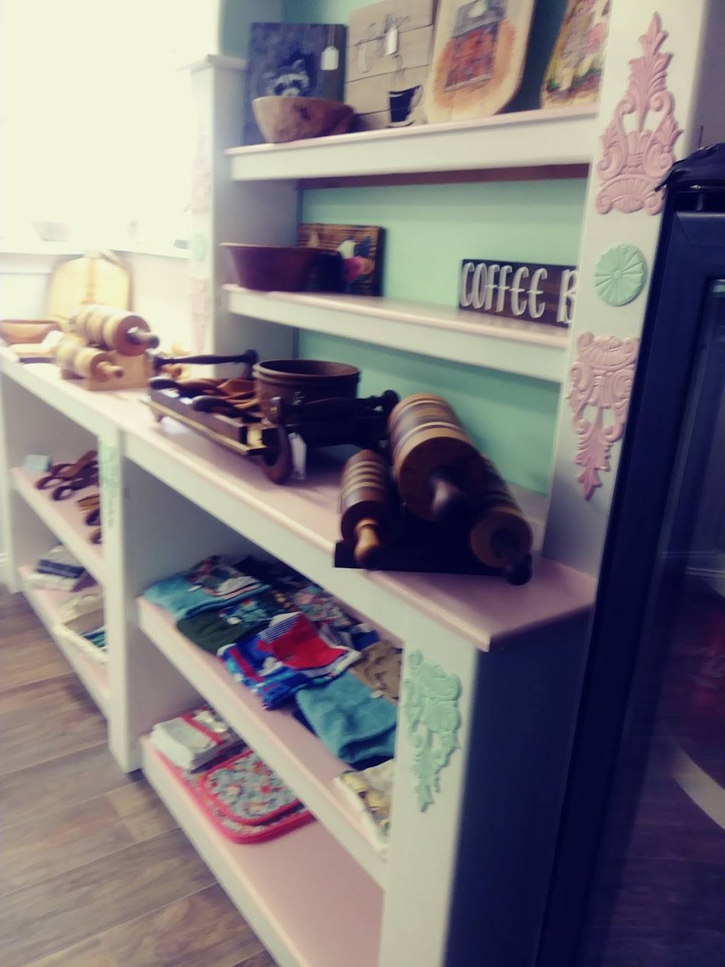 Legacy Hearth Artisan Market | meal takeaway | 6687 E Howard City-Edmore Rd, Vestaburg, MI 48891, USA | 9896204342 OR +1 989-620-4342