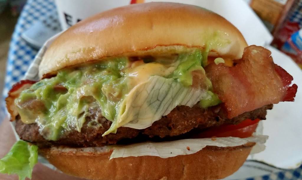 Carls Jr. | restaurant | 200 Louise Ave, Lathrop, CA 95330, USA | 2098584894 OR +1 209-858-4894