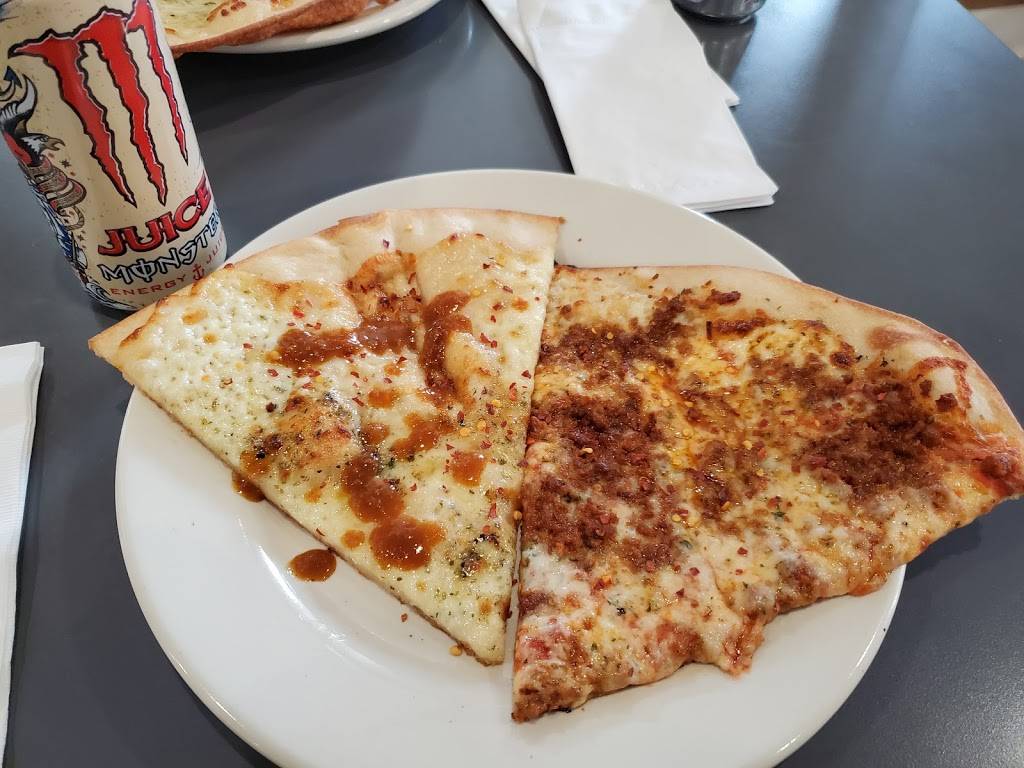 Basil Prosperi | restaurant | 801 Grand Ave, Des Moines, IA 50309, USA | 5152442070 OR +1 515-244-2070