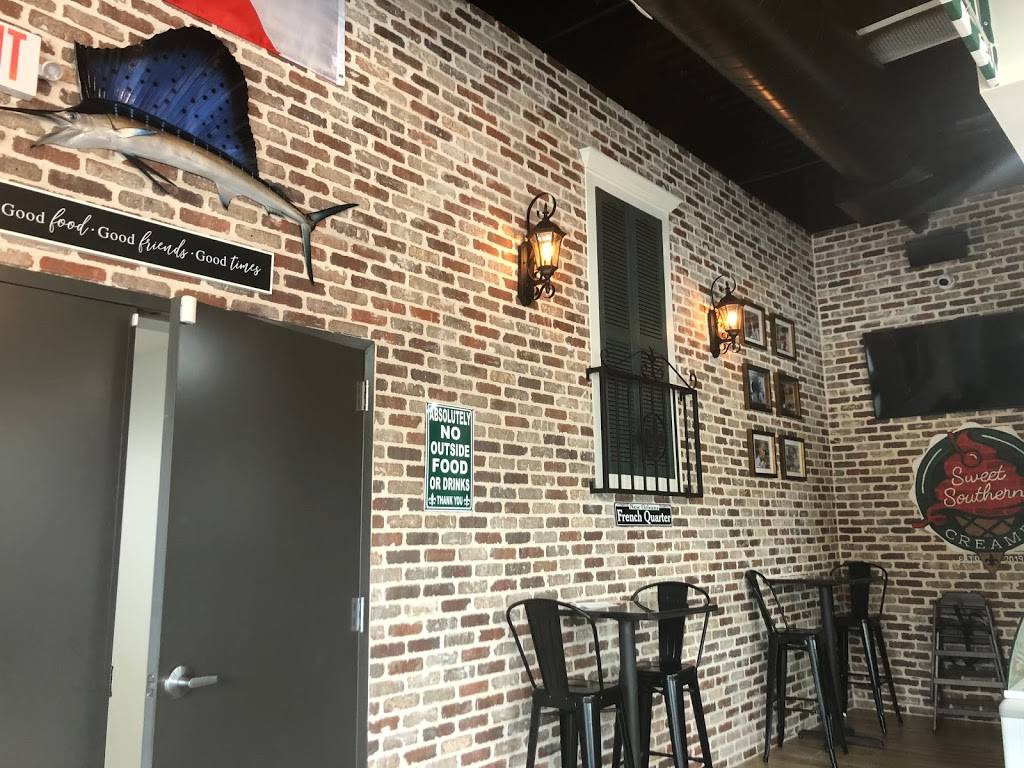 LA Burgers & Daiquiris | restaurant | 3755 N MacGregor Way, Houston, TX 77004, USA | 3465718401 OR +1 346-571-8401