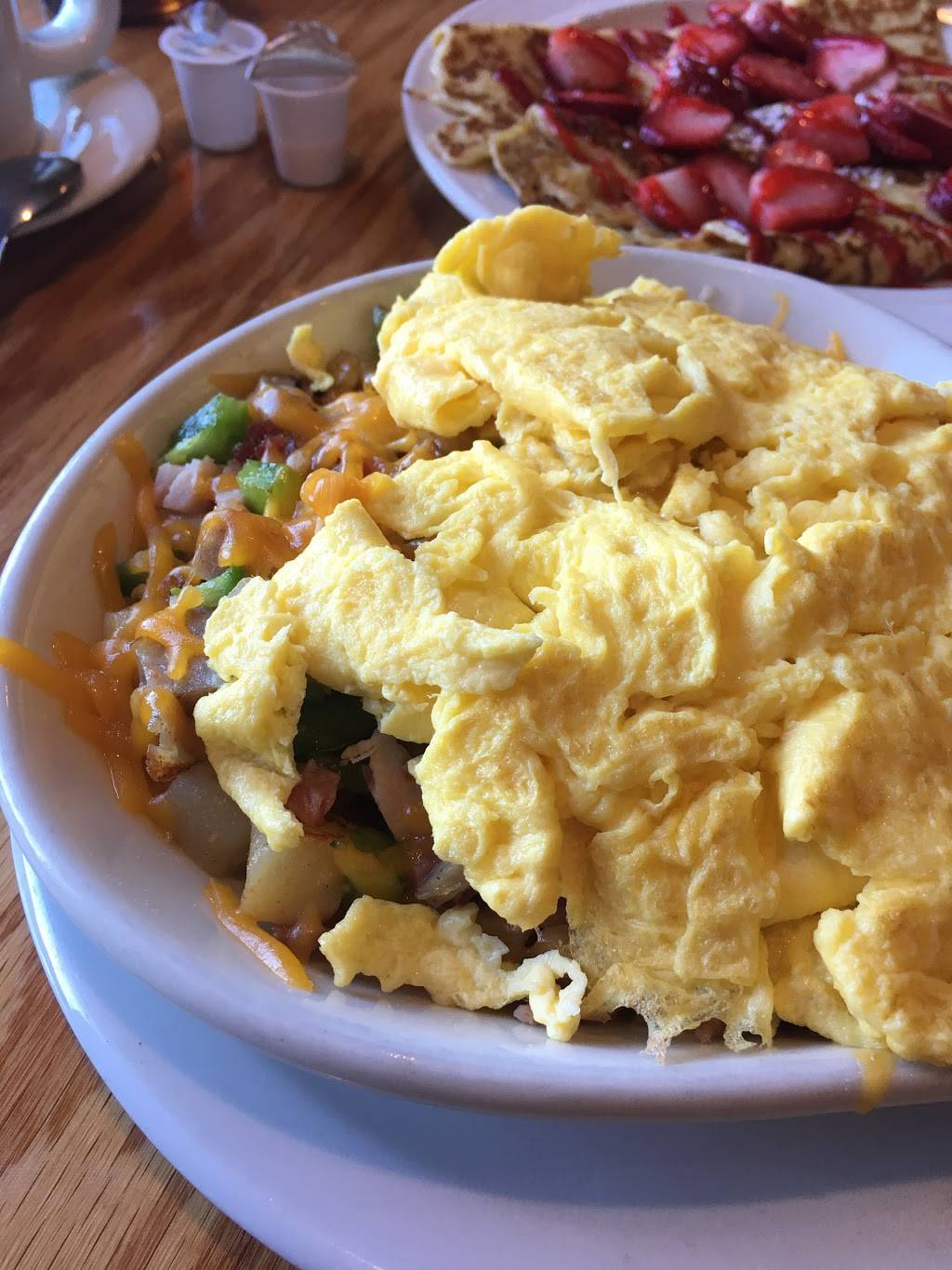 Brianas Restaurant & Pancake House | bakery | 154 W Northwest Hwy, Palatine, IL 60067, USA | 8474857744 OR +1 847-485-7744