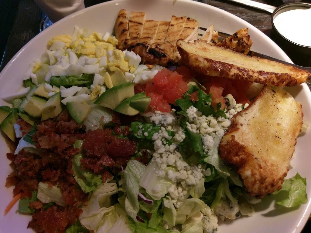 Red Robin Gourmet Burgers and Brews | restaurant | 2501 Presidio Vista Dr, Fort Worth, TX 76177, USA | 6822006014 OR +1 682-200-6014