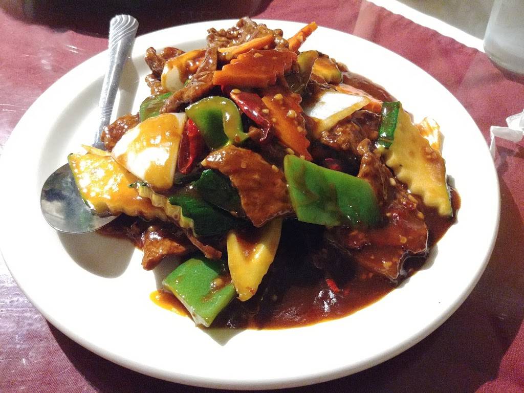 Broadway Market & Deli | restaurant | 5318, 128 Broadway St, Chico, CA 95928, USA | 5308998368 OR +1 530-899-8368