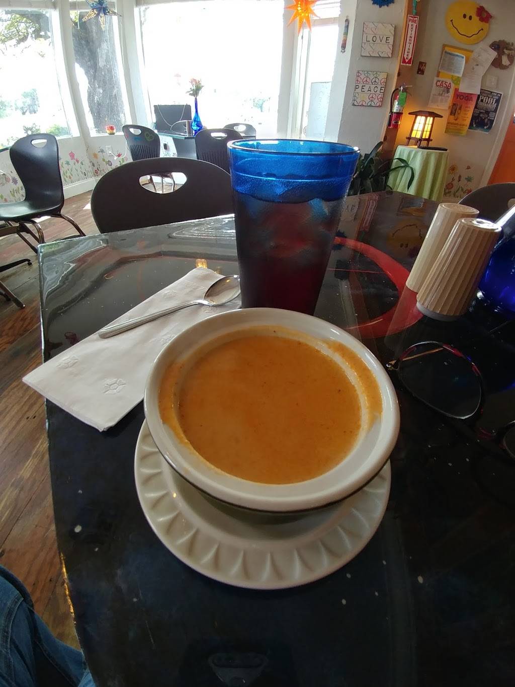 Cafe Aquarius | restaurant | 2101 Paris Rd, Chalmette, LA 70043, USA | 5045103080 OR +1 504-510-3080