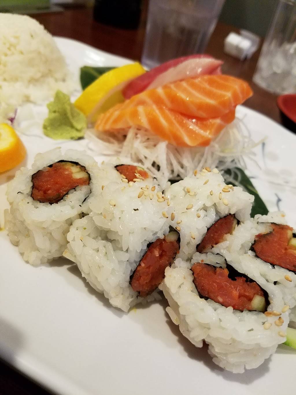 Kira Kira | restaurant | 15810 E Imperial Hwy, La Mirada, CA 90638, USA | 5629434700 OR +1 562-943-4700