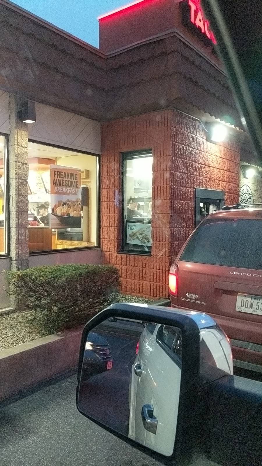 Taco Johns | restaurant | 226 Edgewood Rd NW, Cedar Rapids, IA 52405, USA | 3193962025 OR +1 319-396-2025