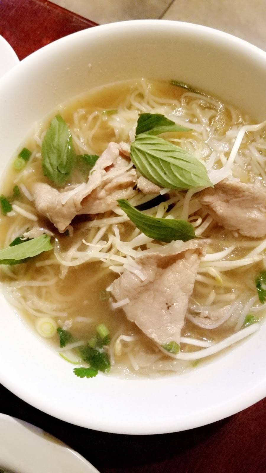 Thanh Binh Vietnamese Restaurant | restaurant | 27660 Marguerite Pkwy, Mission Viejo, CA 92692, USA | 9493478989 OR +1 949-347-8989