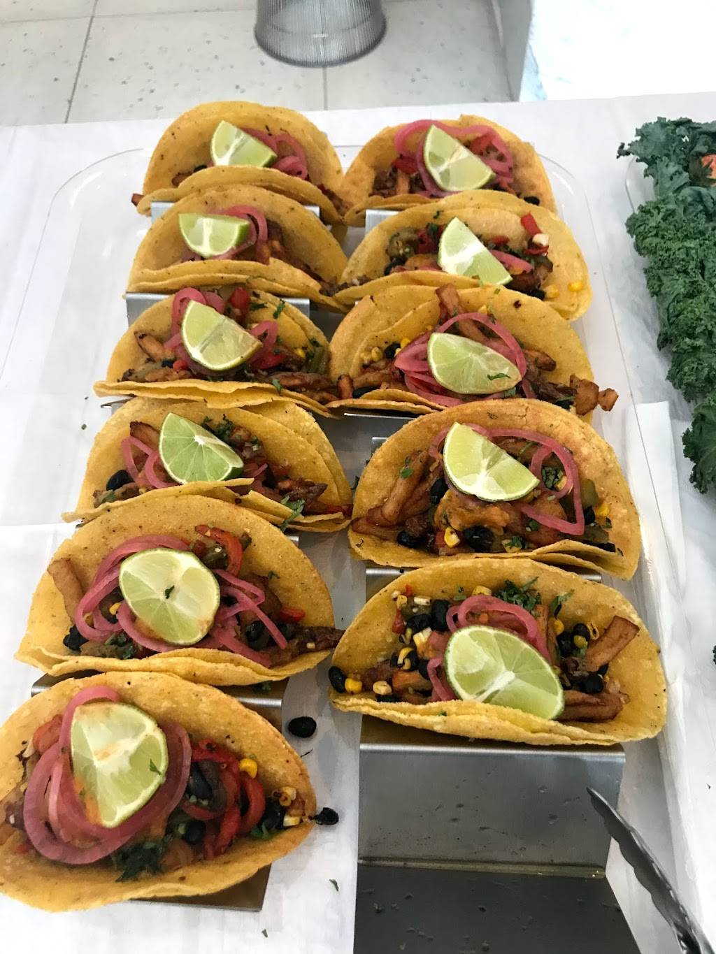 Jus Grill | restaurant | 5927 Almeda Rd Ste G, Houston, TX 77004, USA | 8326324950 OR +1 832-632-4950