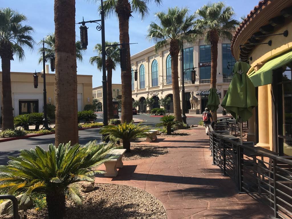 California Pizza Kitchen at Town Square | restaurant | Town Square, 6659 Las Vegas Blvd S Bldg. C1, Las Vegas, NV 89119, USA | 7028965154 OR +1 702-896-5154