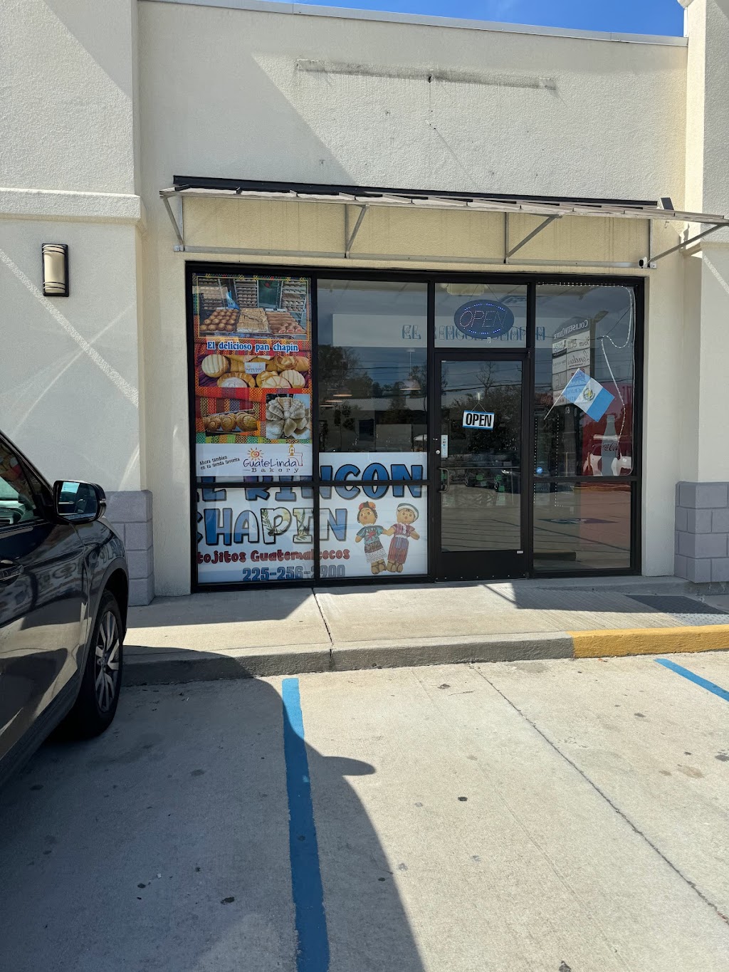 El Rincón Chapín Restaurant | restaurant | 670 ONeal Ln, Baton Rouge, LA 70816, USA | 2252562900 OR +1 225-256-2900