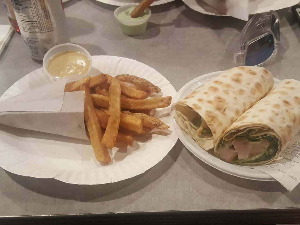 European Republic | restaurant | 337 New York Ave, Huntington, NY 11743, USA | 6316929330 OR +1 631-692-9330