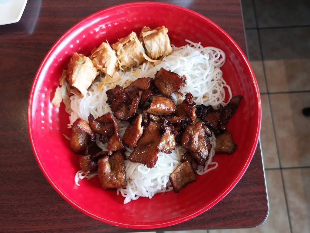 Pho Bo Saigon | restaurant | 380 Bovaird Dr E, Brampton, ON L6Z 2S7, Canada | 9058467250 OR +1 905-846-7250