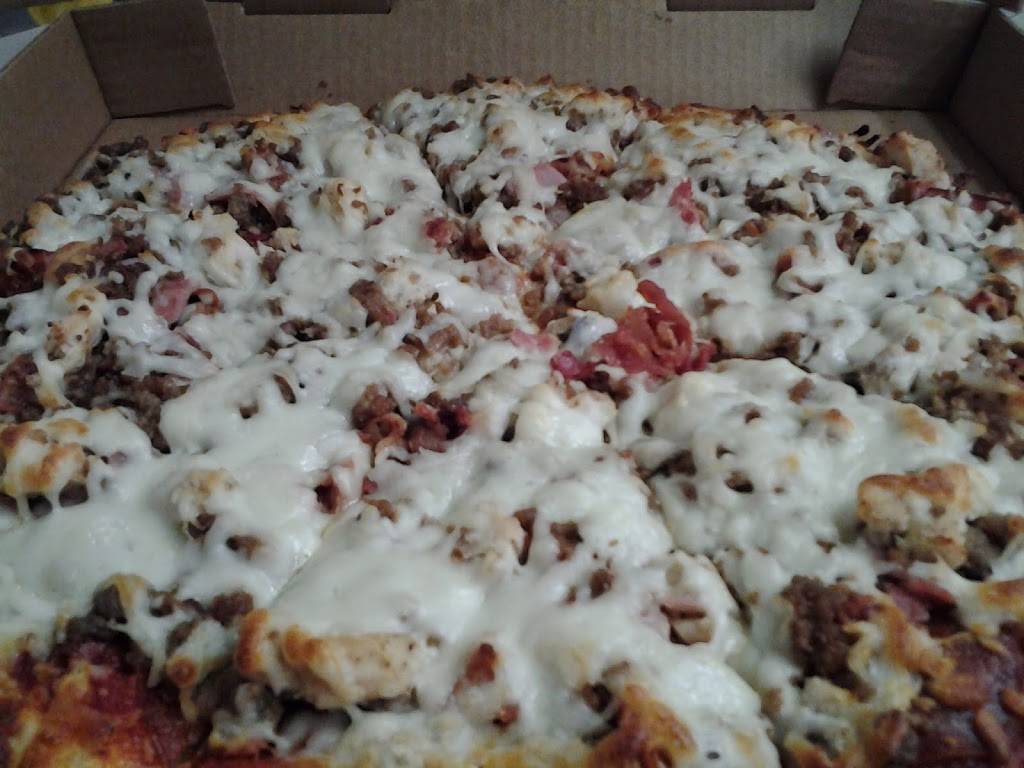 The Pizza Shop and Sisters Ice Cream | restaurant | 207 S Locust St, Morristown, IN 46161, USA | 7657636473 OR +1 765-763-6473