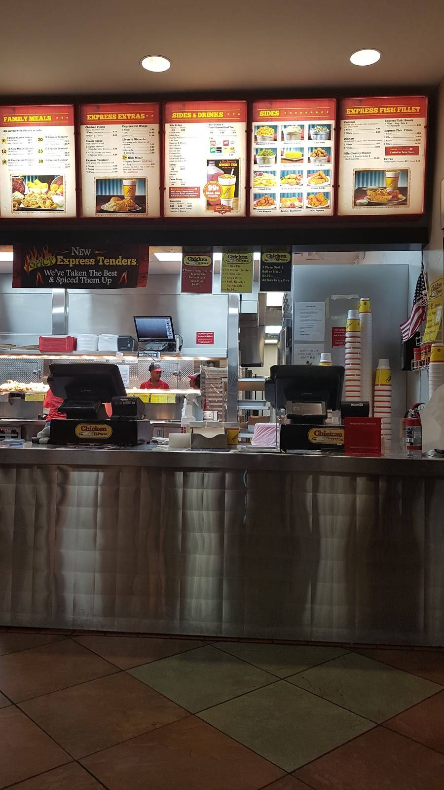 Chicken Express | restaurant | 10930 N Central Expy, Dallas, TX 75231, USA | 2143460600 OR +1 214-346-0600