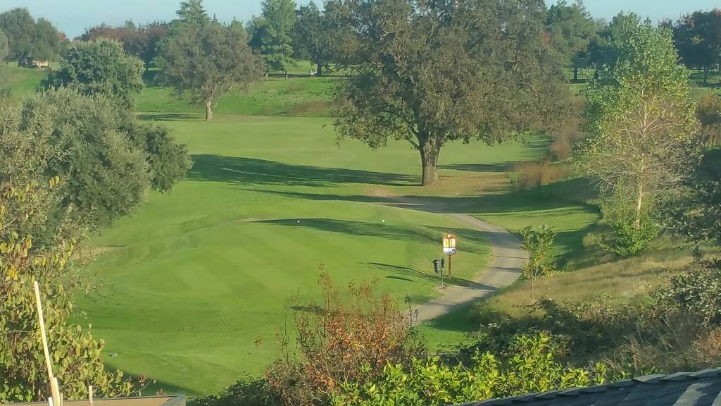 Creekside Golf Course | restaurant | 701 Lincoln Ave, Modesto, CA 95354, USA | 2095715123 OR +1 209-571-5123