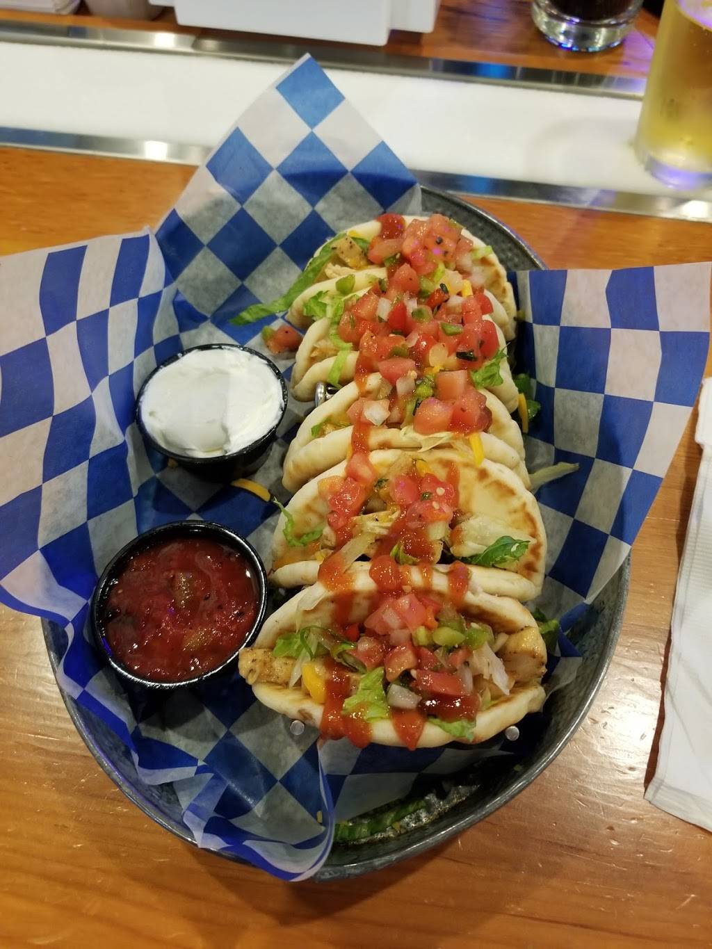 The Gym Of Marshall | restaurant | 900 Clarice Ave, Marshall, MN 56258, USA | 5075327200 OR +1 507-532-7200