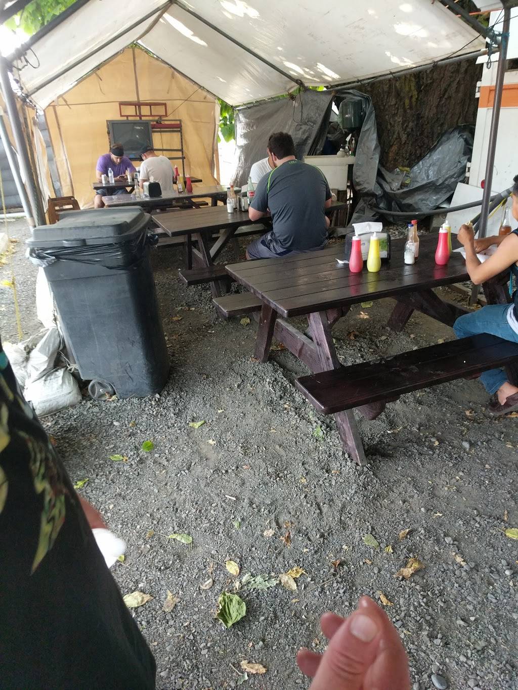 El Monte Taqueria | restaurant | 1001 Tucker Rd, Hood River, OR 97031, USA | 5413000873 OR +1 541-300-0873