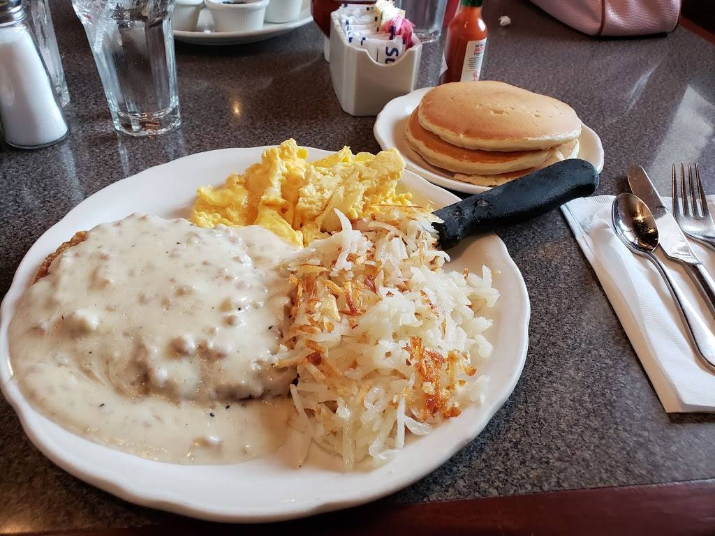 Richard Walkers Pancake House | restaurant | 5680 Northwest Hwy, Crystal Lake, IL 60014, USA | 8154799000 OR +1 815-479-9000