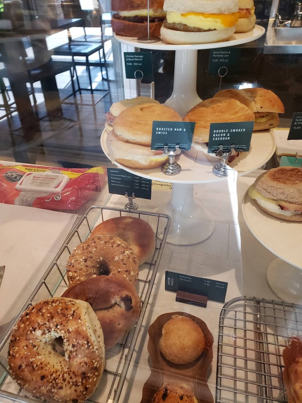 Starbucks | cafe | 7351 Shoppes Dr, Melbourne, FL 32940, USA | 3212540312 OR +1 321-254-0312