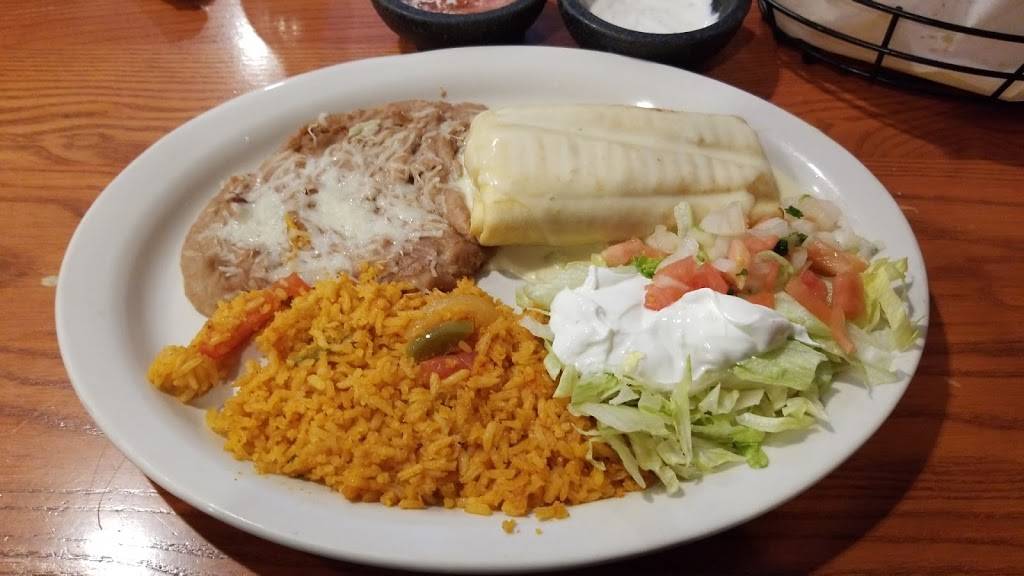 Cancun Mexican Grill | restaurant | 2713 N Clairemont Ave, Eau Claire, WI 54703, USA | 7158300211 OR +1 715-830-0211