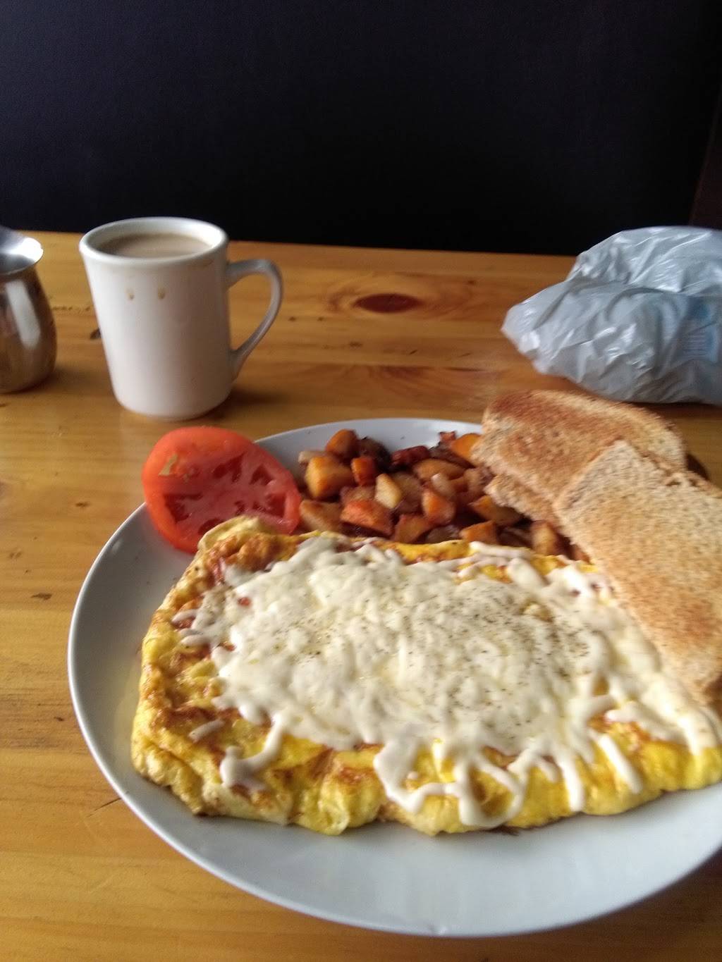 Eastown Bar & Grill | restaurant | 1142 Barton St E, Hamilton, ON L8H 2V1, Canada | 9055497917 OR +1 905-549-7917