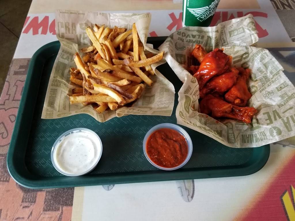 Wingstop | restaurant | 2881 Matlock Rd Ste 103, Mansfield, TX 76063, USA | 8174530900 OR +1 817-453-0900