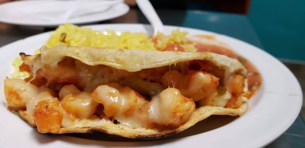 Las Labradas | restaurant | Local 19 y 20, Av de los Insurgentes 18137, Río Tijuana 3a. Etapa, Rio Tijuana 3ra Etapa, 22226 Tijuana, B.C., Mexico | 016646251736 OR +52 664 625 1736