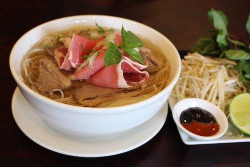 Pho Quynh | restaurant | 23591 Rockfield Blvd, Lake Forest, CA 92630, USA | 9495888898 OR +1 949-588-8898