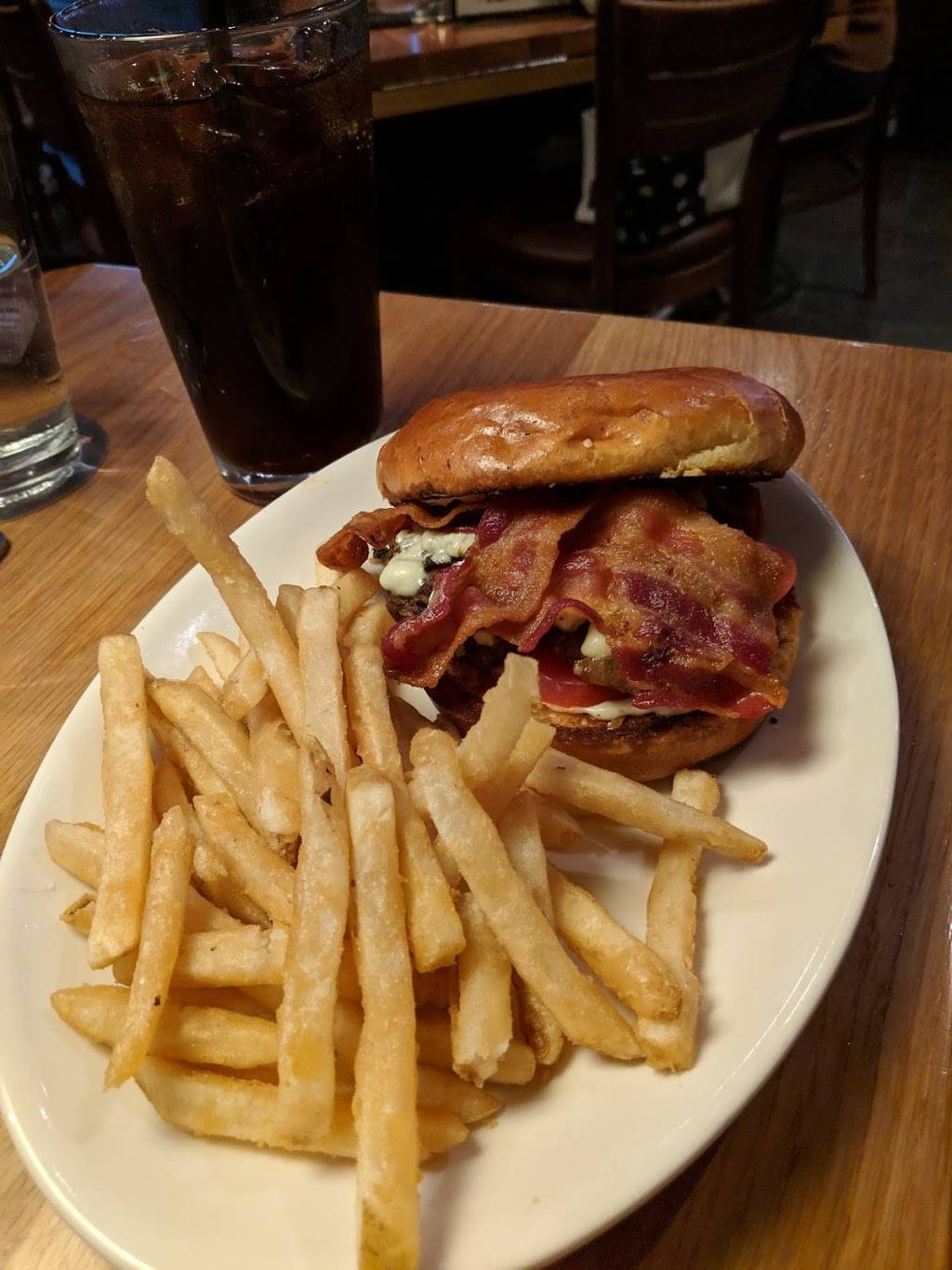 BJs Restaurant & Brewhouse | restaurant | 1200 Roseville Pkwy, Roseville, CA 95678, USA | 9165802100 OR +1 916-580-2100