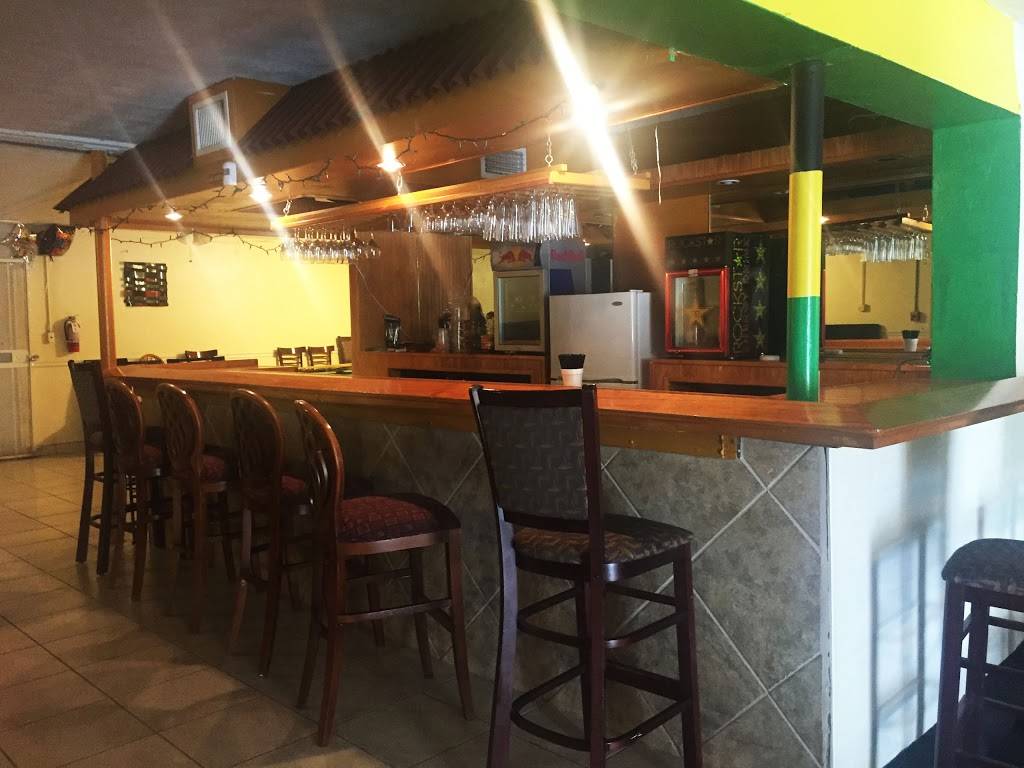 Jamaican American Soul Food Restaurant | restaurant | 2025 Dr Martin Luther King Way, Sarasota, FL 34234, USA | 9412605723 OR +1 941-260-5723
