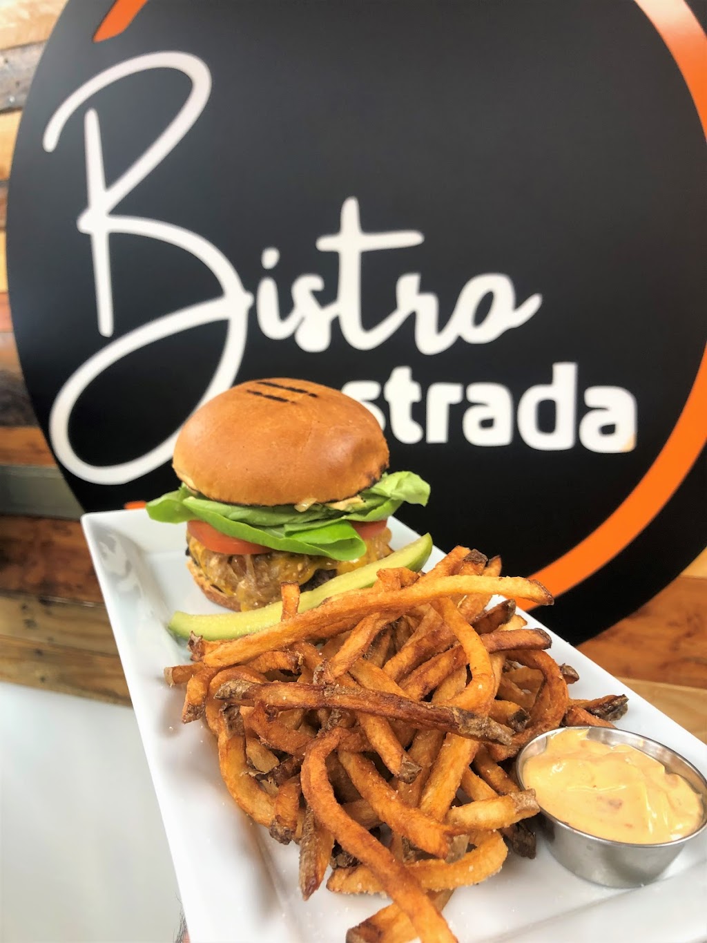 Bistro Strada | restaurant | 312 N Glenoaks Blvd, Burbank, CA 91502, USA | 8184781001 OR +1 818-478-1001