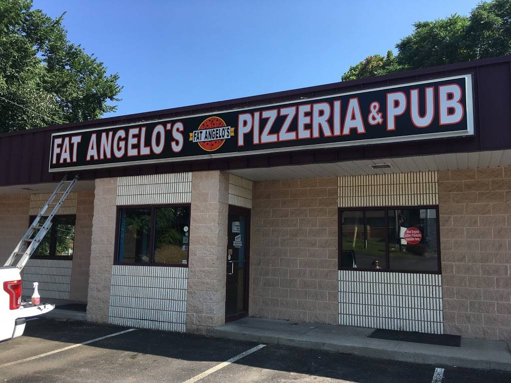 Fat Angelos Pizzeria & Pub | restaurant | 750 Fairmont Rd, Morgantown, WV 26501, USA | 3042412626 OR +1 304-241-2626