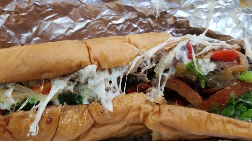 Ginos Deli @ Stop & Buy | restaurant | 13210 Huebner Rd, San Antonio, TX 78230, USA | 2107640602 OR +1 210-764-0602