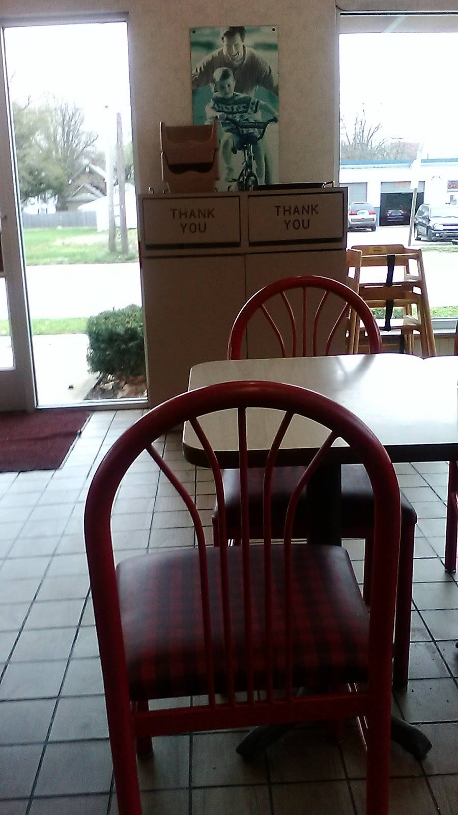 KFC | restaurant | 1111 N 9th St, Springfield, IL 62702, USA | 2175234571 OR +1 217-523-4571