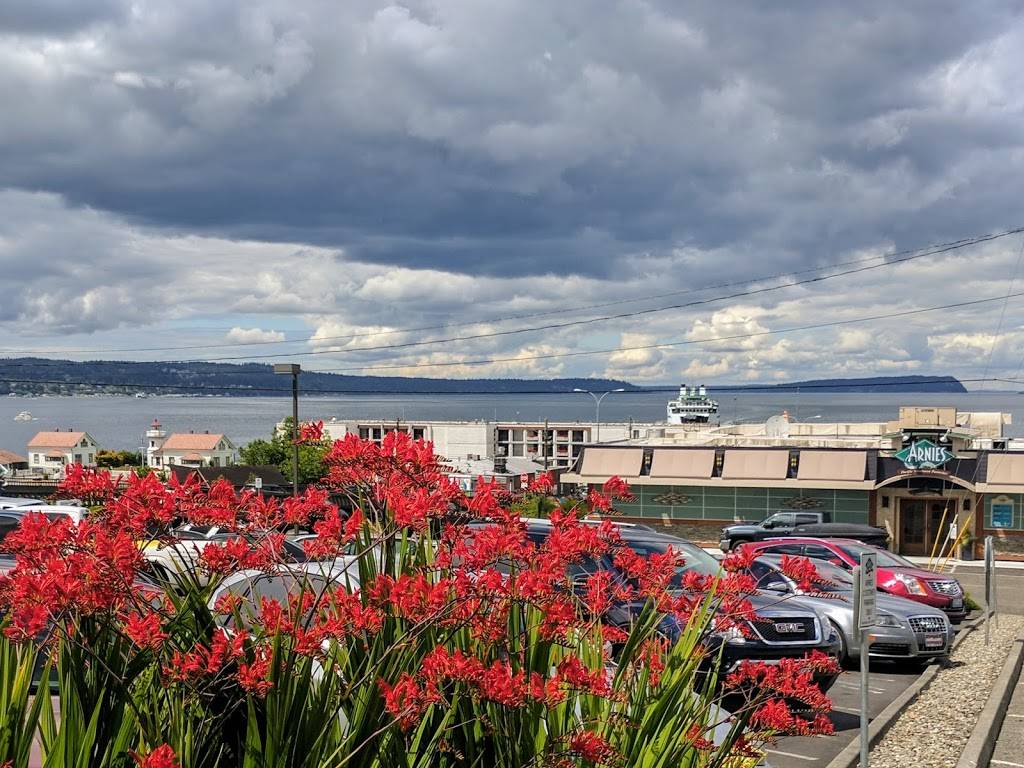 Arnies Pacific Northwest Favorites | restaurant | 714 2nd St, Mukilteo, WA 98275, USA | 4253552181 OR +1 425-355-2181