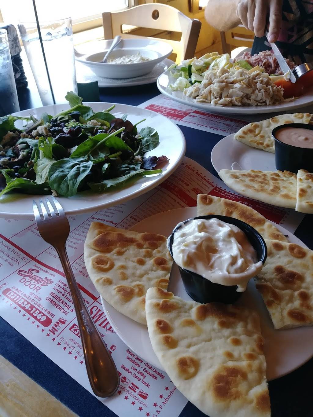 Boathouse Bar & Grille | restaurant | 5164 Monroe Rd, Pentwater, MI 49449, USA | 2318694588 OR +1 231-869-4588