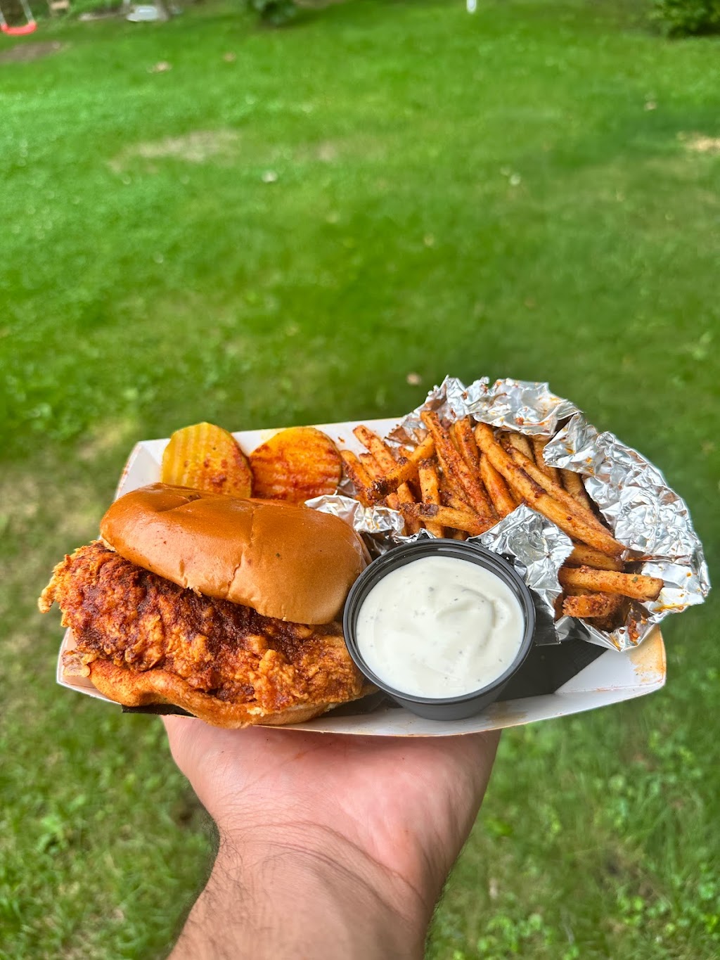 BirdEz | restaurant | 398 Northtown Dr NE, Blaine, MN 55434, USA | 3475479720 OR +1 347-547-9720