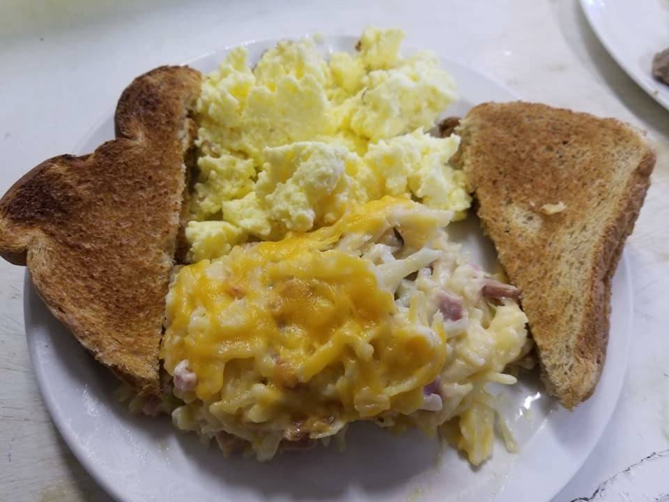 Sunset Inn Restaurant | restaurant | 1060 National Rd SE, Hebron, OH 43025, USA | 7409282001 OR +1 740-928-2001