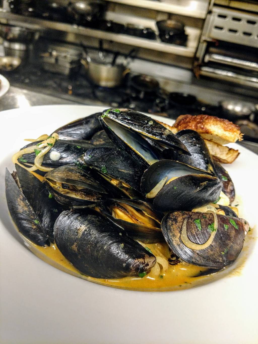 Waterfront Restaurant | restaurant | 7 The Embarcadero, San Francisco, CA 94111, USA | 4153912696 OR +1 415-391-2696