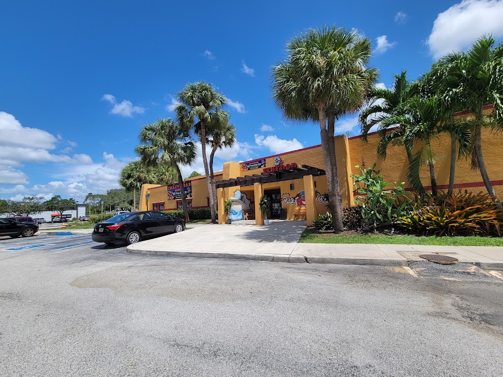 Crazy Crab | restaurant | 8800 W State Rd 84, Davie, FL 33324, USA | 9545415463 OR +1 954-541-5463