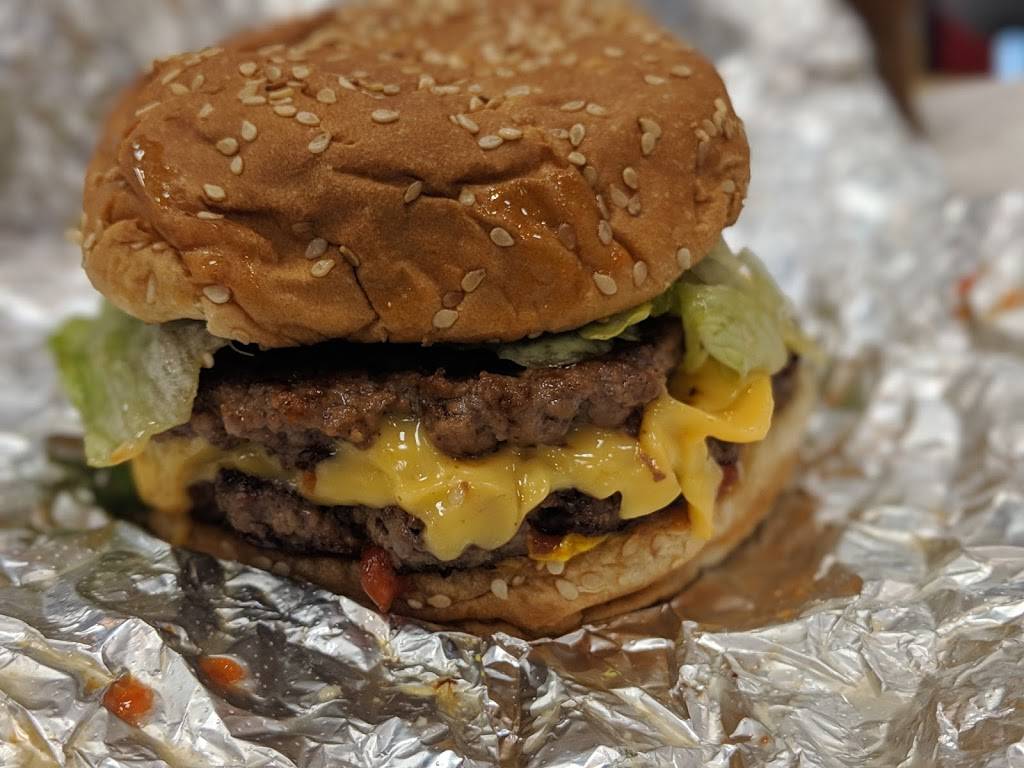 Five Guys | meal takeaway | 16900 N Tatum Blvd, Phoenix, AZ 85032, USA | 6029711004 OR +1 602-971-1004