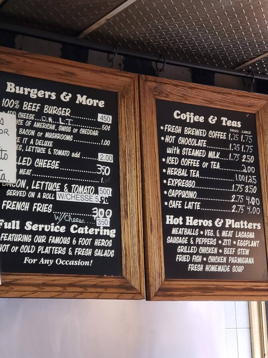 Franks | restaurant | 365 Smith St, Brooklyn, NY 11231, USA | 7188755449 OR +1 718-875-5449