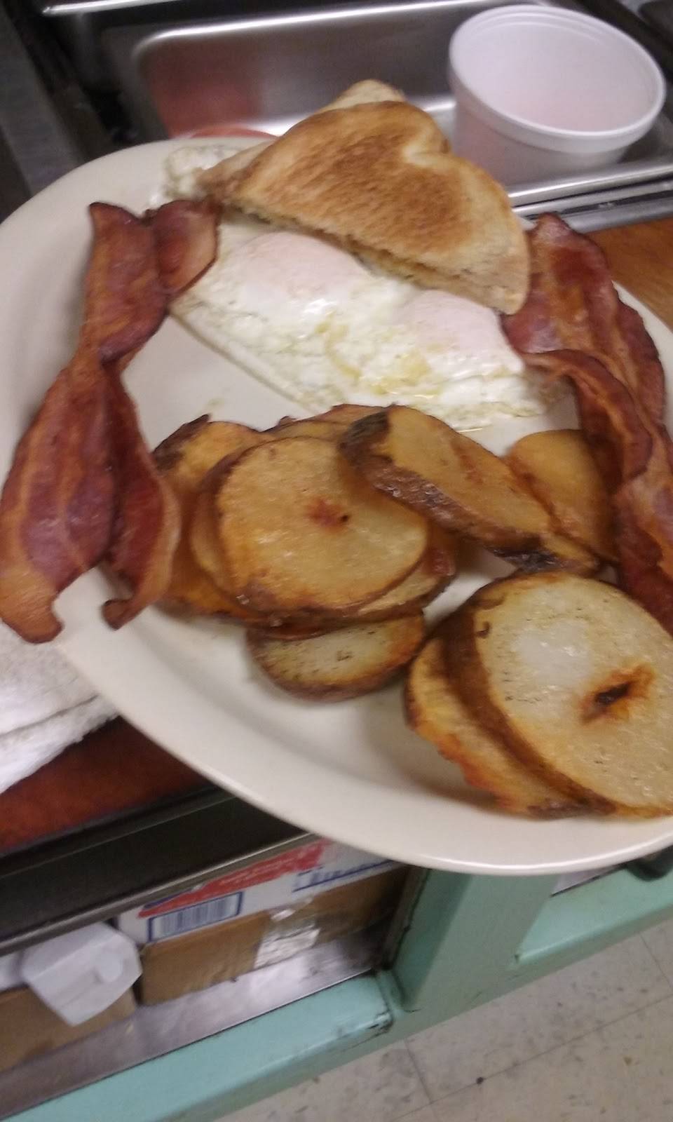 Whits Inn | restaurant | 1020 US-31, Whiteland, IN 46184, USA | 3175359511 OR +1 317-535-9511