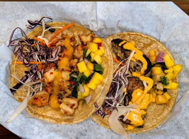 Hyde Park Taco Station | restaurant | 5300 S Dorchester Ave, Chicago, IL 60615, USA | 7738911118 OR +1 773-891-1118