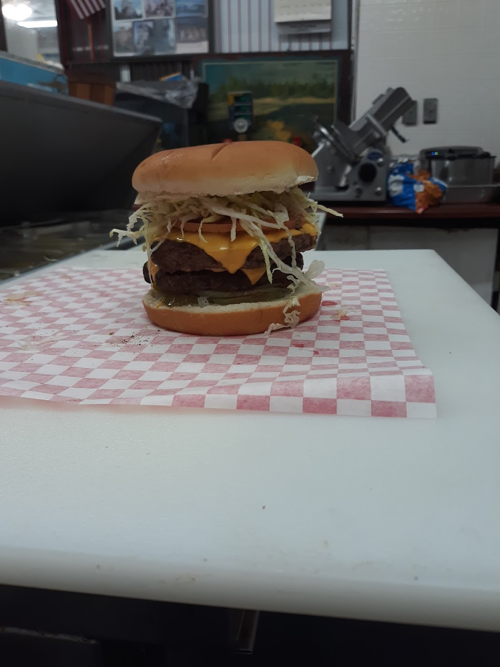 Charlies Grocery | restaurant | 2069 US-52, Scranton, SC 29591, USA | 8433899262 OR +1 843-389-9262