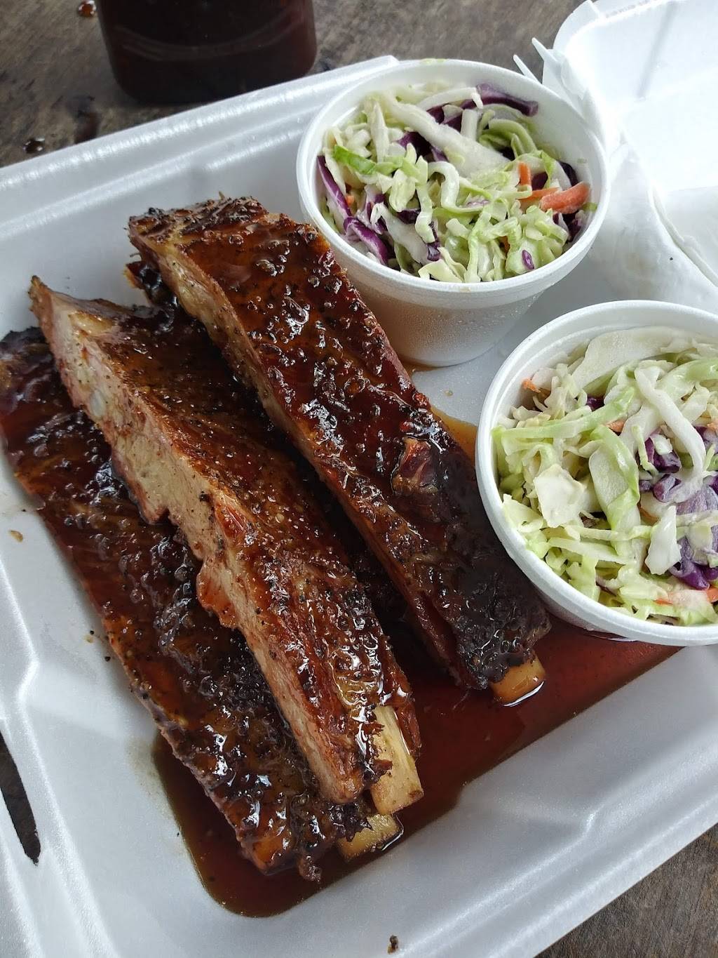 Big Dogs BBQ | restaurant | 5385 US-1, Grant-Valkaria, FL 32949, USA | 3216983878 OR +1 321-698-3878