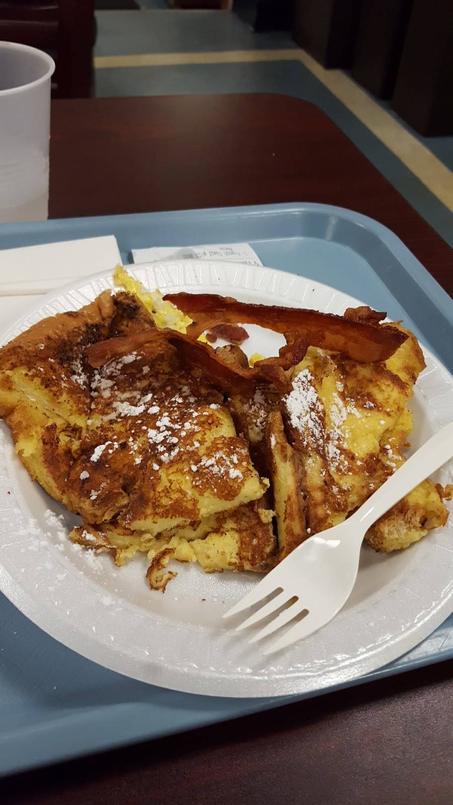 Kirbies Grill and Cafe | restaurant | 410 W Redwood St, Baltimore, MD 21201, USA | 4105289500 OR +1 410-528-9500