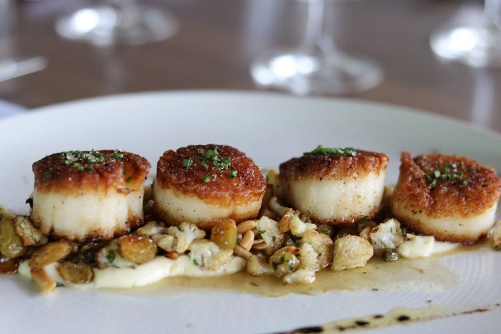 Redd | restaurant | 24 Winthrop St, Rochester, NY 14607, USA | 5854837333 OR +1 585-483-7333