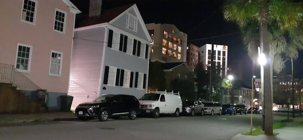 Subway | meal takeaway | The University Hospital, 165 Ashley Ave, Charleston, SC 29425, USA | 8437921082 OR +1 843-792-1082