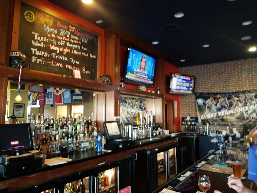 Home Team Grill | restaurant | 1109 Jefferson Davis Hwy, Fredericksburg, VA 22401, USA | 5404791011 OR +1 540-479-1011